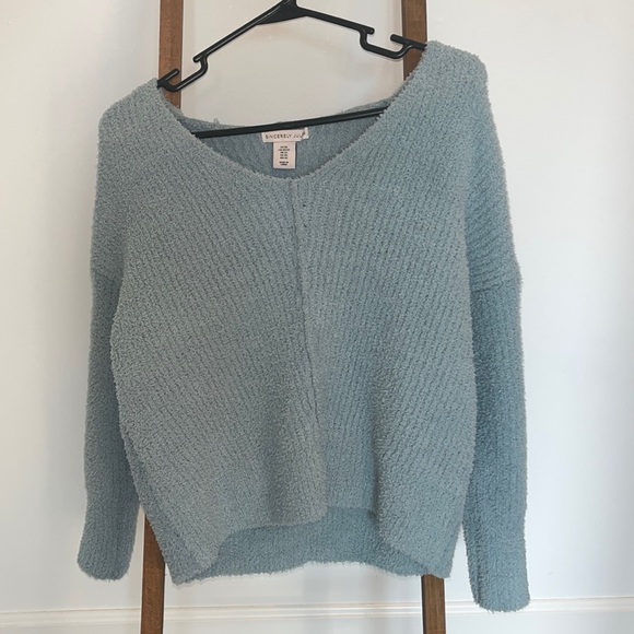 XS Light Blue Fuzzy Sweater - Picture 1 of 3
